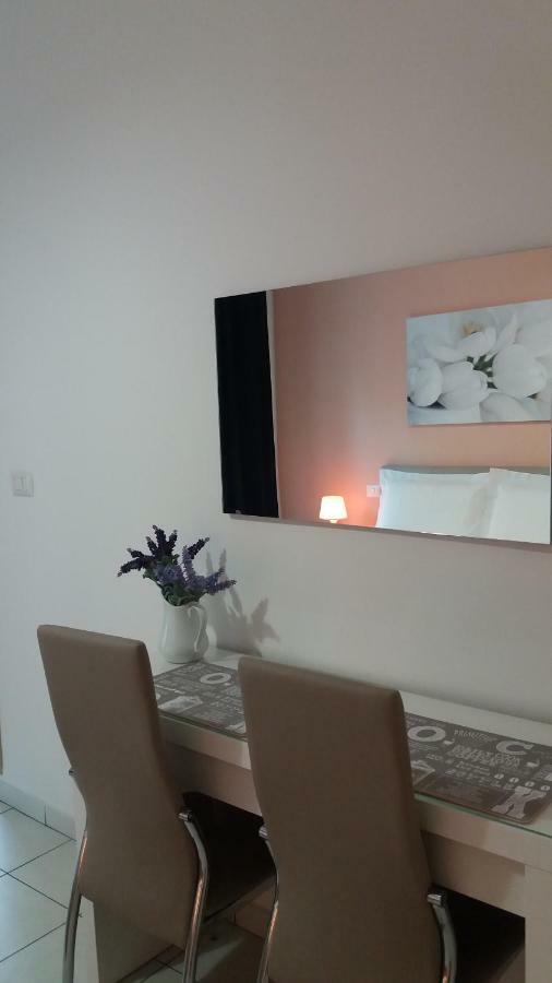 Depandance Macchiavelli 2 Otel Cagliari Dış mekan fotoğraf